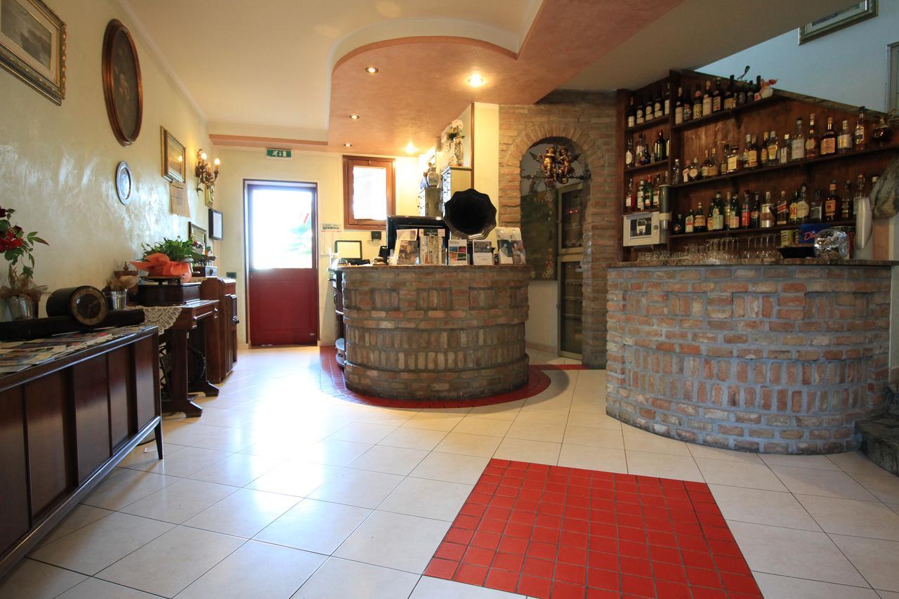 Hotel I Laghetti Polesella Екстер'єр фото